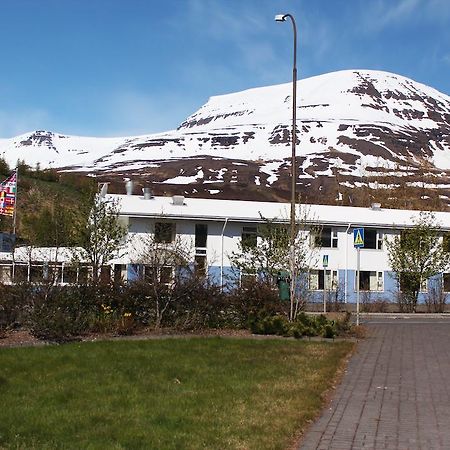 奥斯图尔酒店 Reydarfjordur 外观 照片