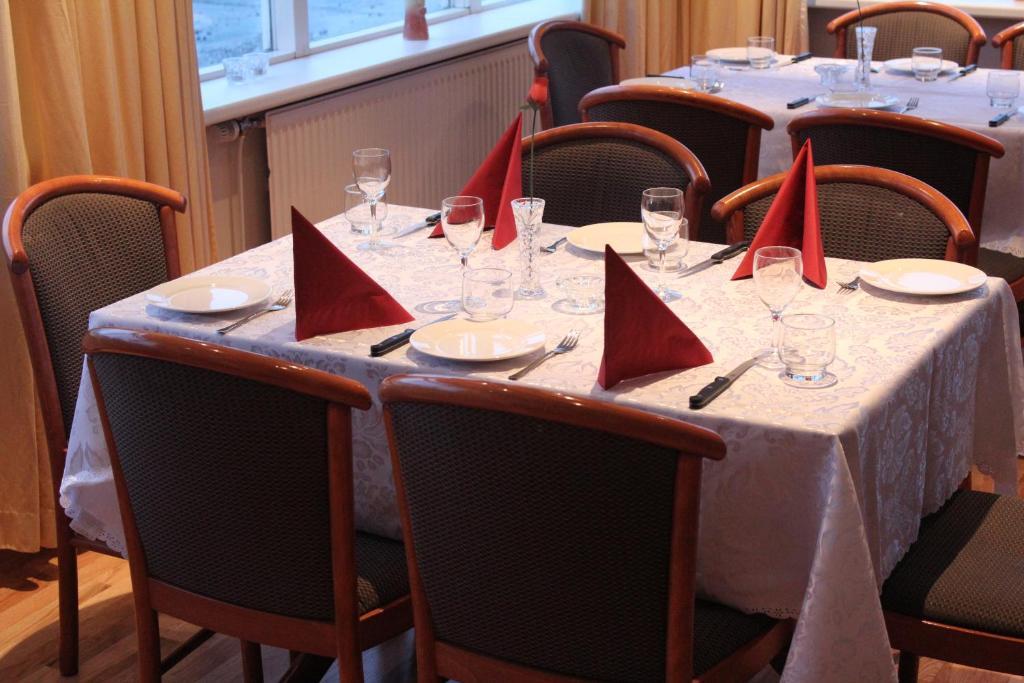 奥斯图尔酒店 Reydarfjordur 外观 照片
